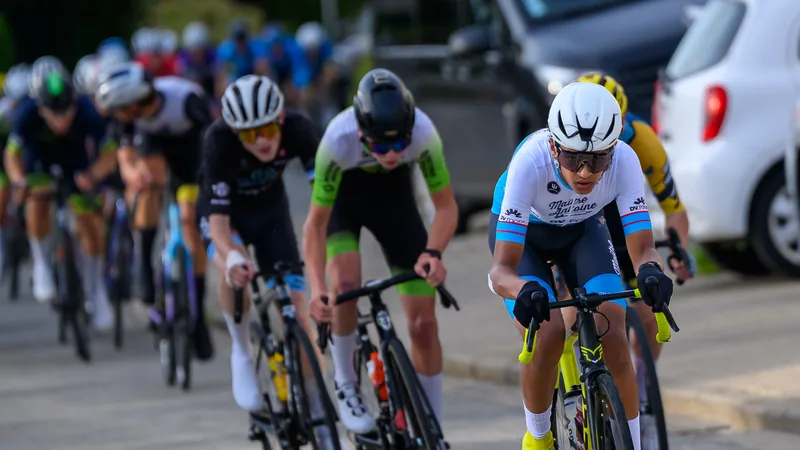 Denderhoutem Kermesse — U17, photograph 3 of 9