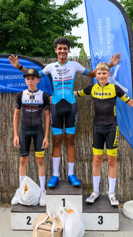 Meulebeke Kermesse — 13-Year-Olds, photograph 8 of 10